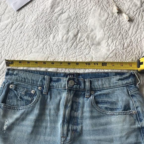 Gap Mid Thigh Loose Shorts - Picture 6 of 6